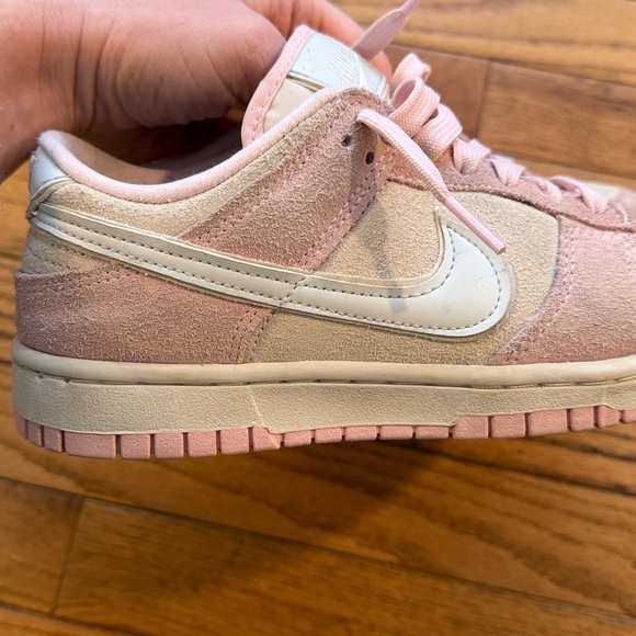 Nike Pink and White Dunks - Picture 6 of 7